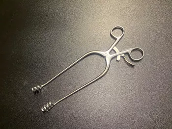 BOSS 18-3057 Weitlaner Retractor, Blunt, 9.5"