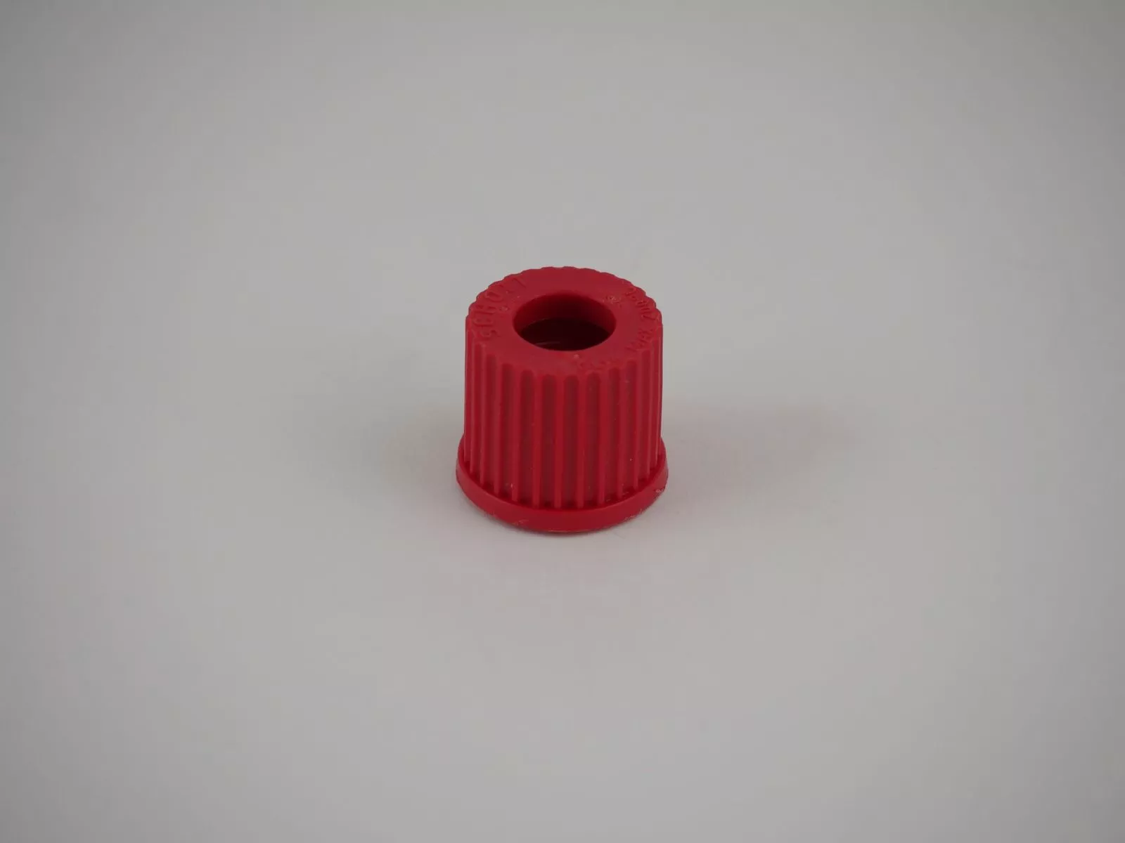 Distillate Outlet Cap GL14, 562X67LS - Medex Supply