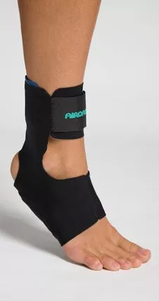 Djo Djorthopedics - Airheel - 81-09Am - Ankle Brace Medium Hook And Loop Closure Male 7 - 1/2 To 11 / Female 9 12 - Foot