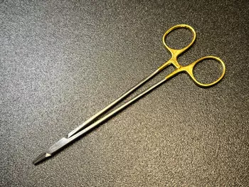 Jarit 121-125 New Orleans Needle Holder, TC, 7"