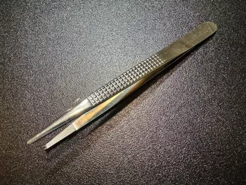 Jarit 130-293 Bonney Tissue Forceps, 1 X 2 , 6.75"