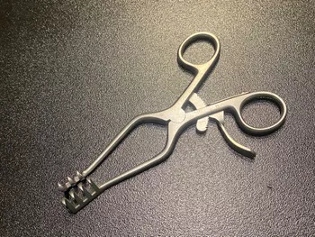 Jarit 204-150 Weitlaner Retractor, Sharp, 5.5"