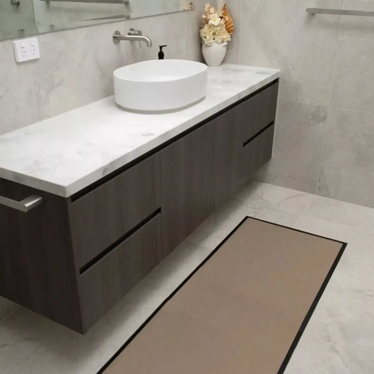 Low Profile Floor Mat 150x90cm Waterproof Beige