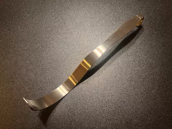 V. Mueller SU3303 Deaver Retractor 1" X 12.3"